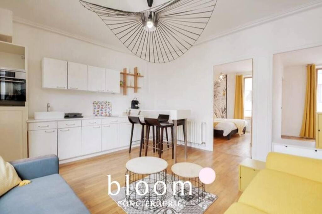 Superbe Appartement Au Coeur De La Vielle Ville 4 Voyageurs + Garage 낭시 외부 사진
